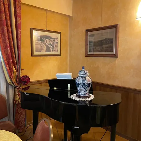 Mondial 3* 拉帕洛